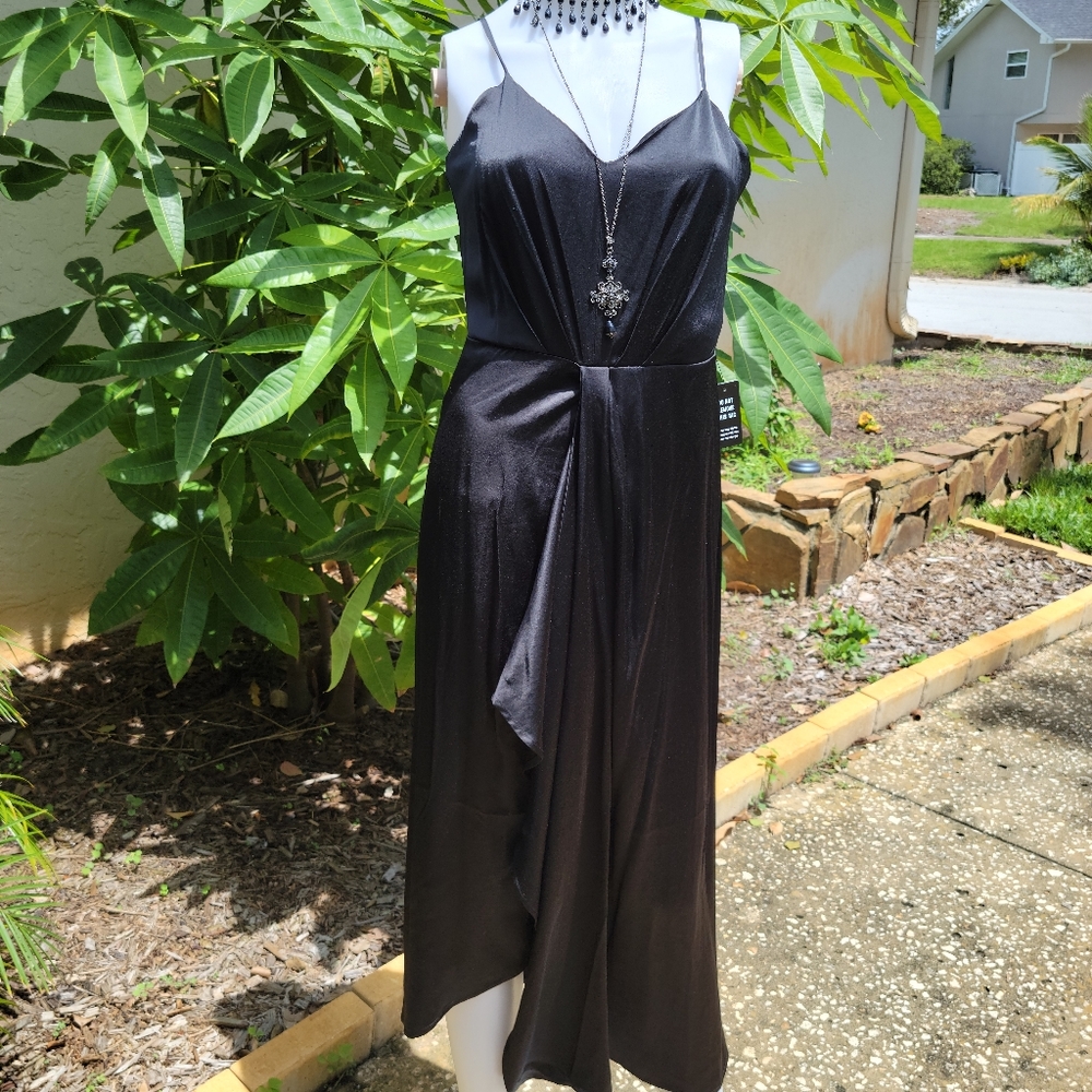 Express satin v-neck midi dress black small - Picture 4 of 10